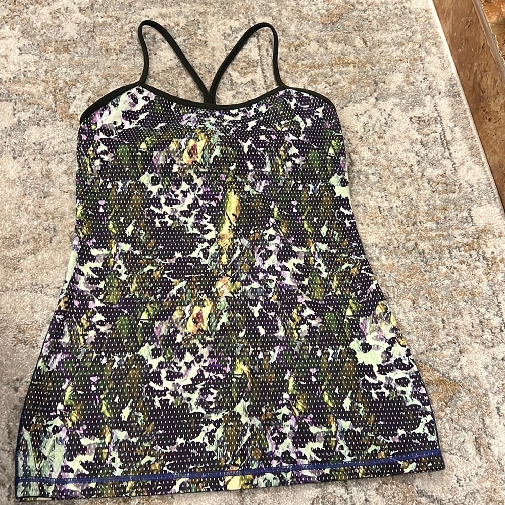 Lululemon Tank